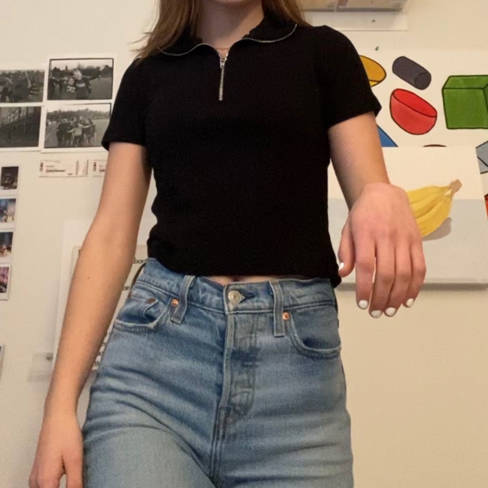 Collared short sleeve tee
